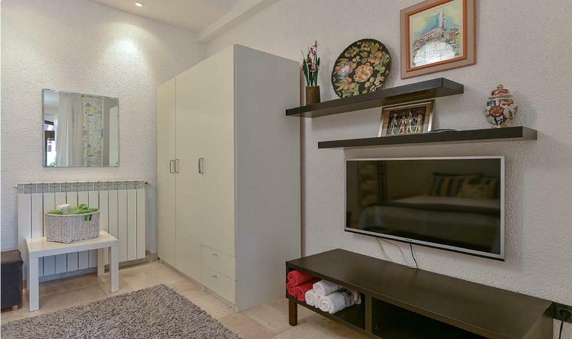 Studio Melanija Rovinj Extérieur photo