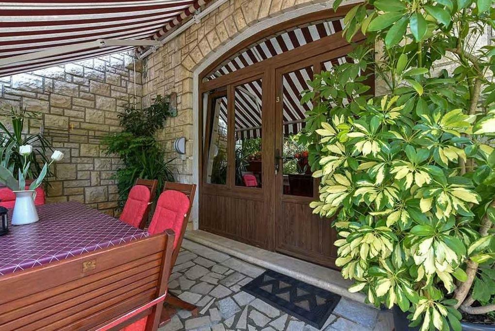 Studio Melanija Rovinj Extérieur photo